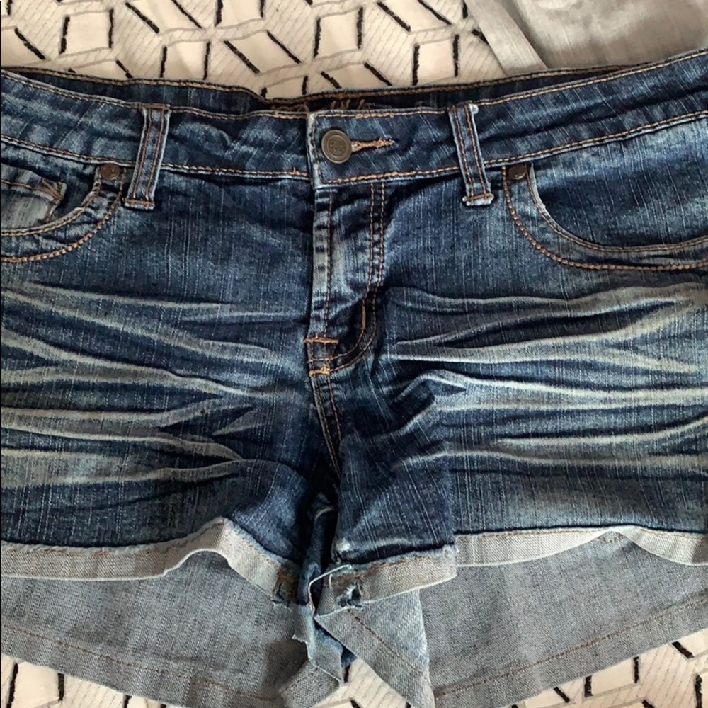 Bubblegum Jean Shorts